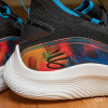 Curry Flow 8 ''Tie-Dye Black''