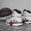 Air Jordan Retro 8 ''Reflective Bugs Bunny''