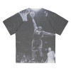 Kratka majica M&N NBA Miami Heat Dwyane Wade Above the Rim ''Grey''