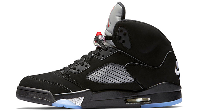 nike-air-jordan-5-og-black-metallic-retro-2.jpg